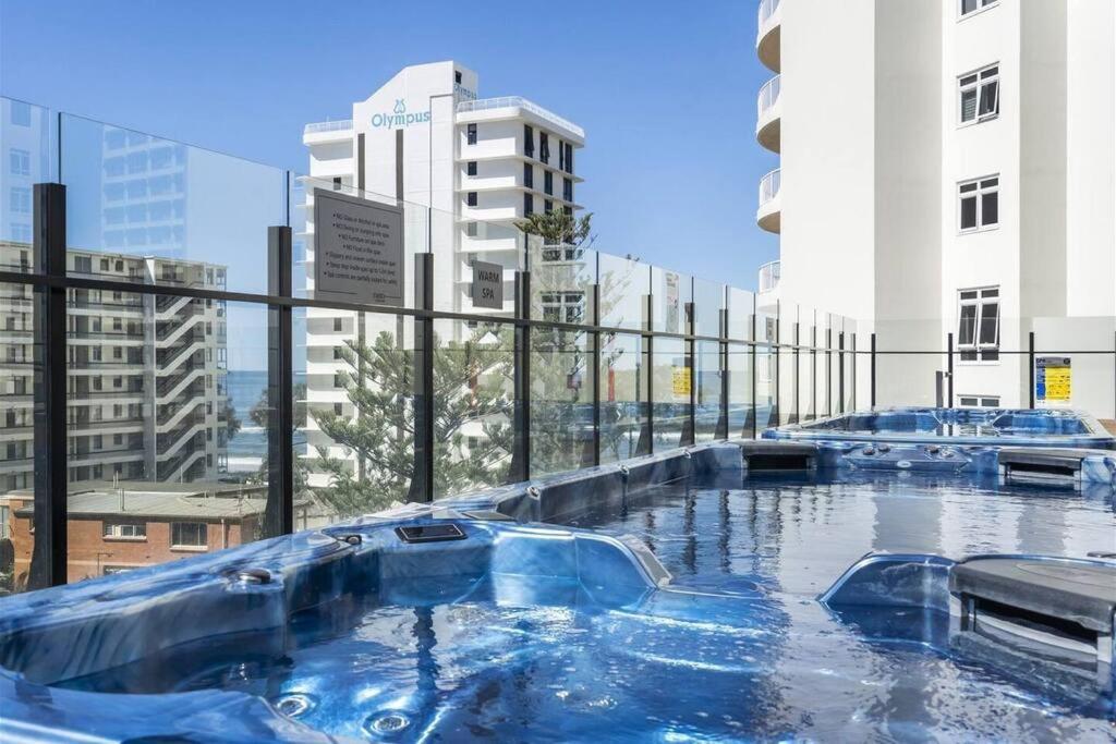 Close To Everything! Beautiful Hotel Studio'S, Sleeps 4 Gold Coast Exterior foto
